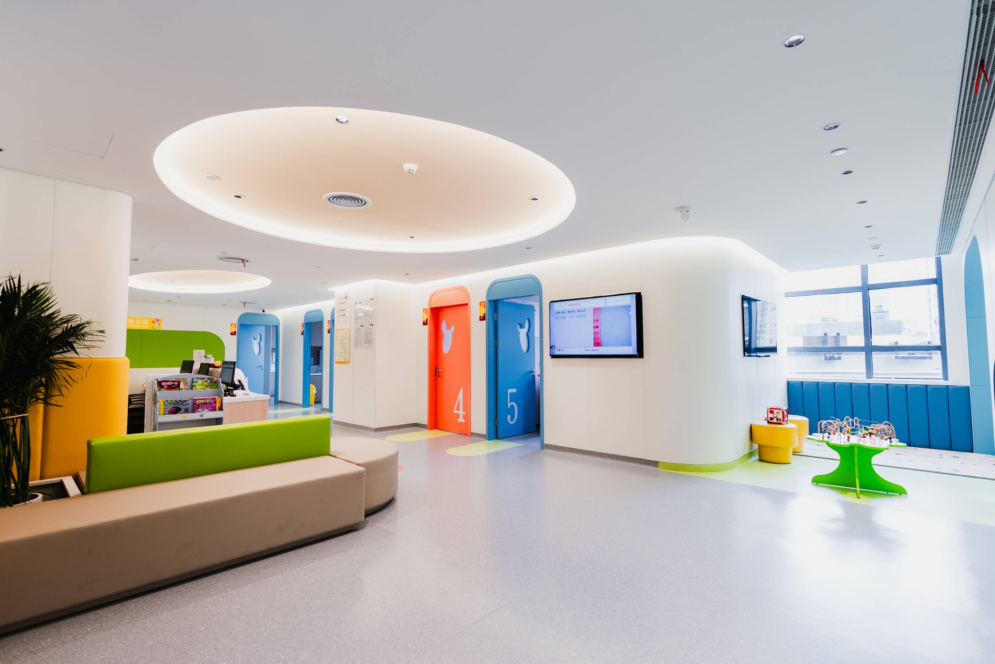 Shanghai Meihua Women and Children's Hospital view 3
